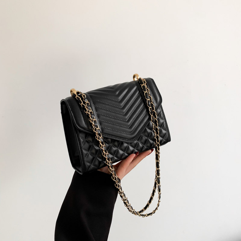 Minimalist Chain Small Square Crossbody Bag for Women 2024 Trendy Embroidered Shoulder Bag