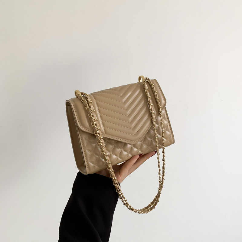 Minimalist Chain Small Square Crossbody Bag for Women 2024 Trendy Embroidered Shoulder Bag - Image 4