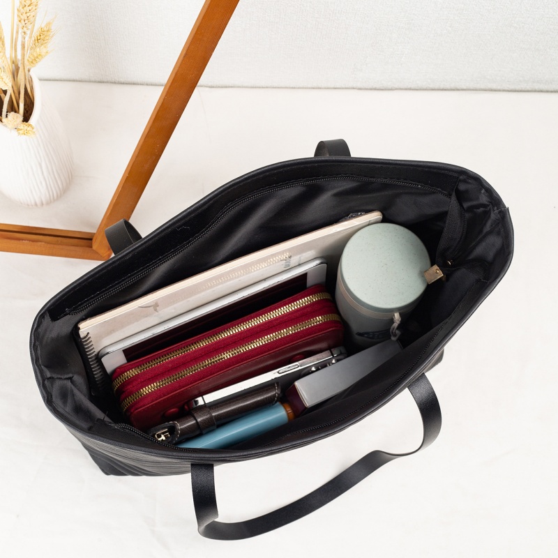 2025 New Wave Embroidery Tote Bag Large Capacity Solid Color Zipper Women Shoulder Bag - Image 5
