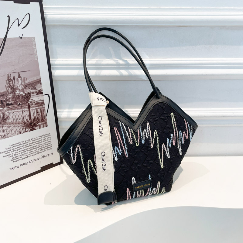 2025 New Fashion Versatile Tote Bag for Women Casual One Shoulder Underarm Bag